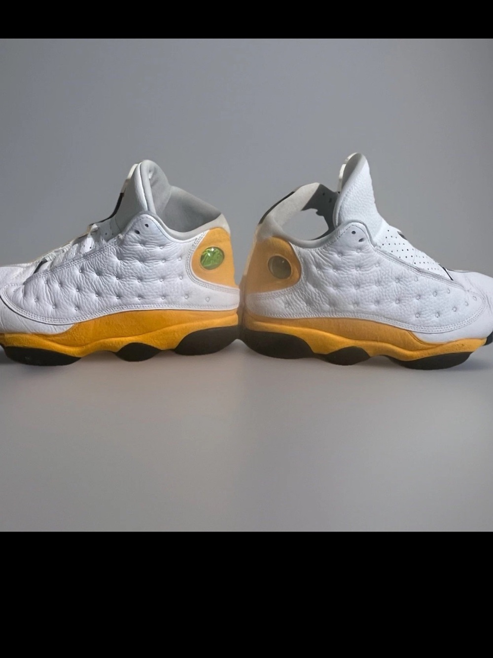 OFFICIAL Jordan Men's White with Yellow and Black Retro Sneakers Size 11 - Picture 5 of 5